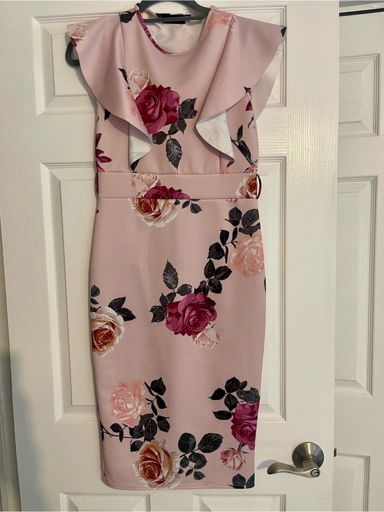 PrettyLittleThing Dresses & Skirts - PrettyLittleThing Pink Floral Ruffle Midi Dress